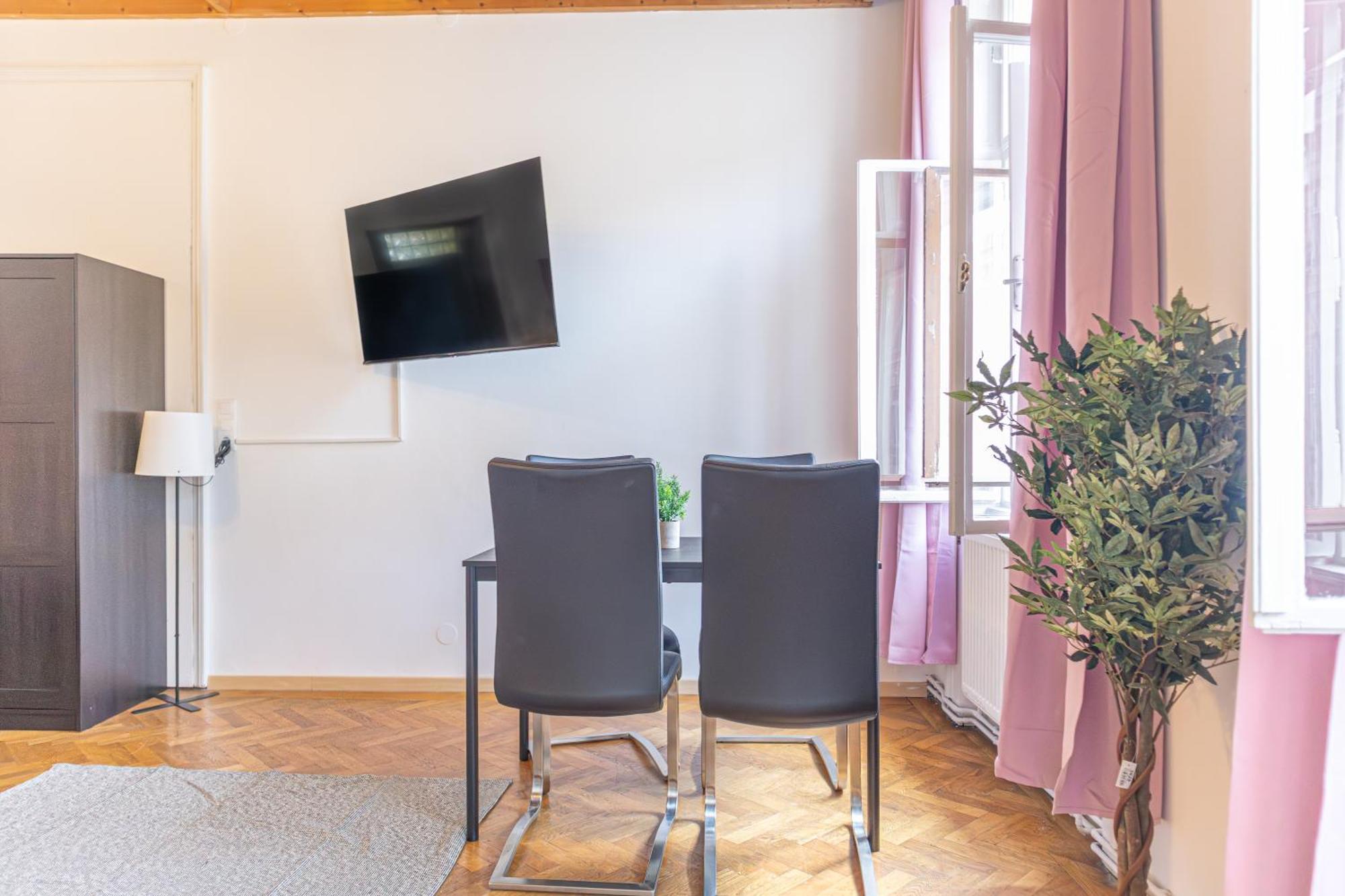 Spacious 3Br Shared Apt. Comfortable And Roomy Vienna Exterior photo